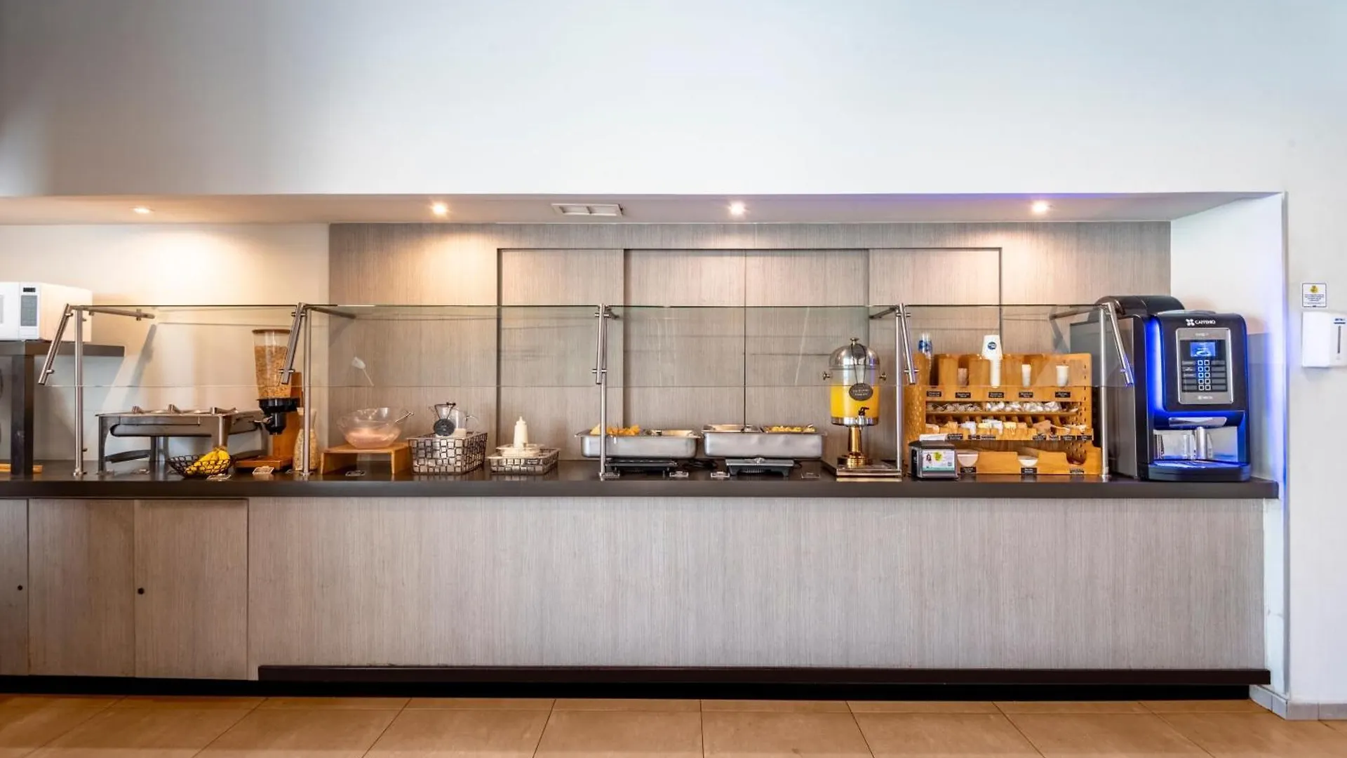 City Express Junior By Marriott Merida Altabrisa Hotel