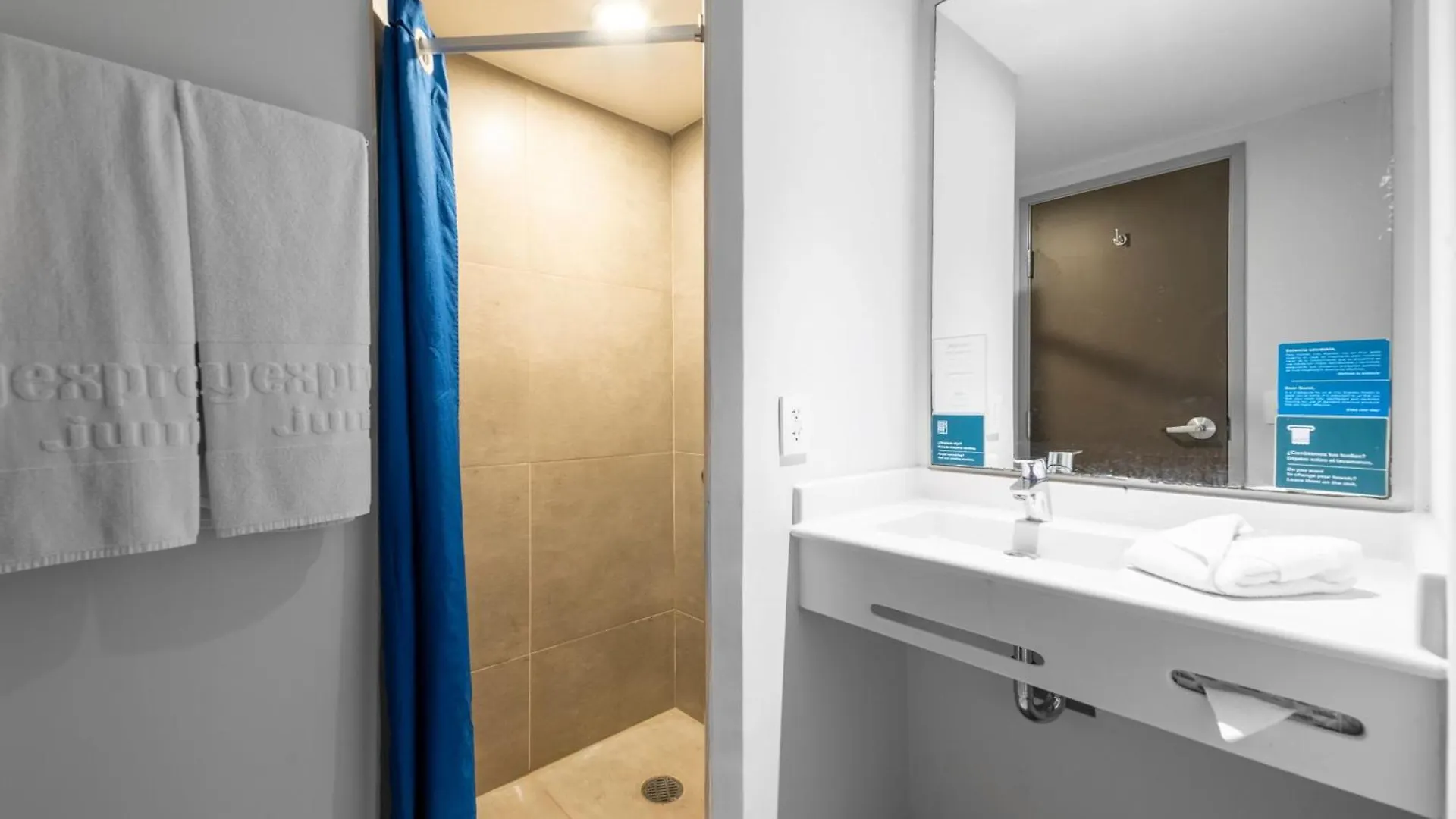 Hotel City Express Junior By Marriott Merida Altabrisa